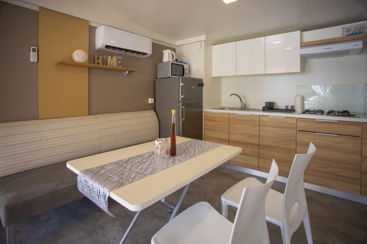 Oaza Mira Mobile Houses - Camp Basko Polje #Bestoffer Башка-Вода Екстер'єр фото