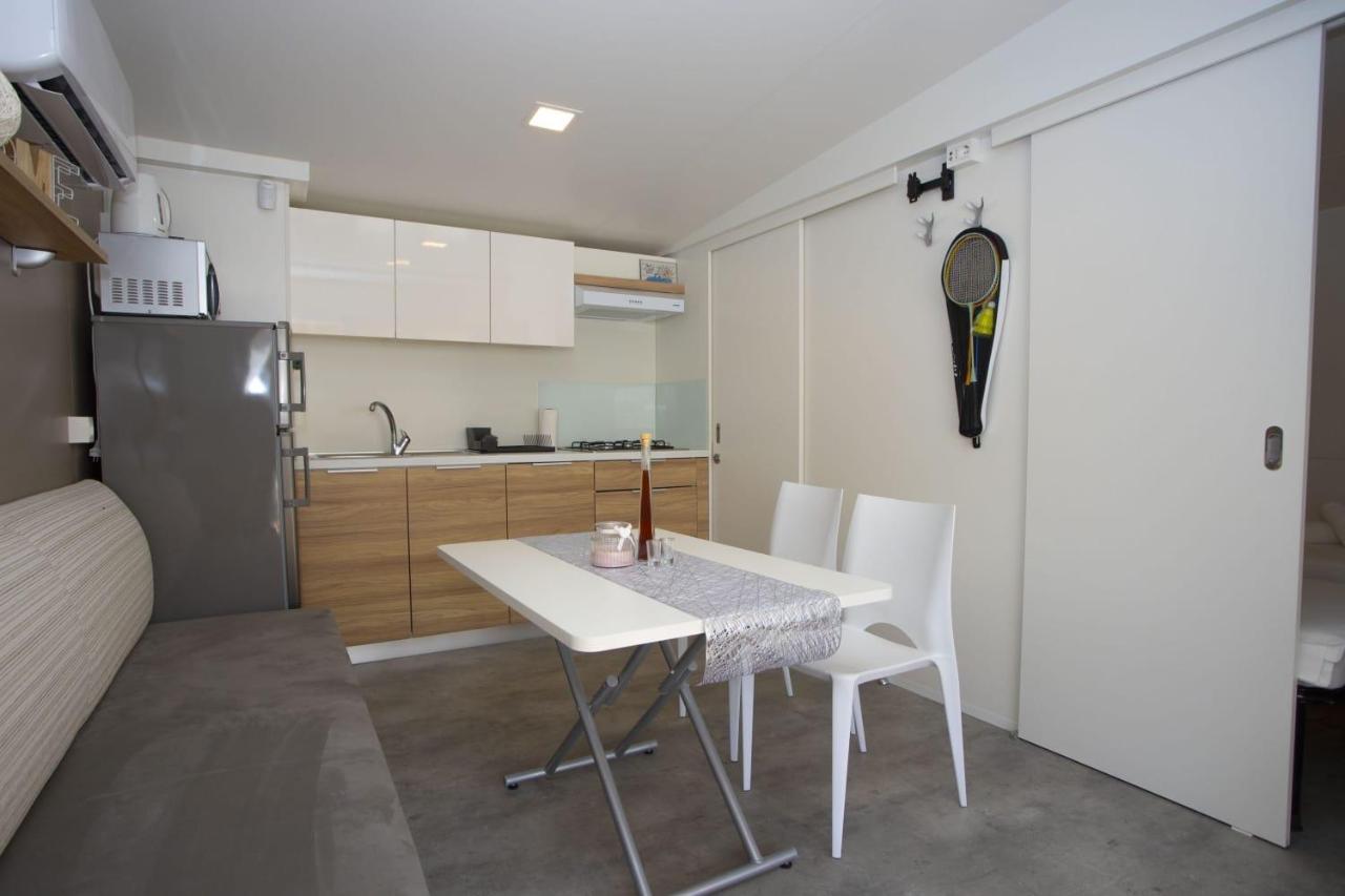 Oaza Mira Mobile Houses - Camp Basko Polje #Bestoffer Башка-Вода Екстер'єр фото