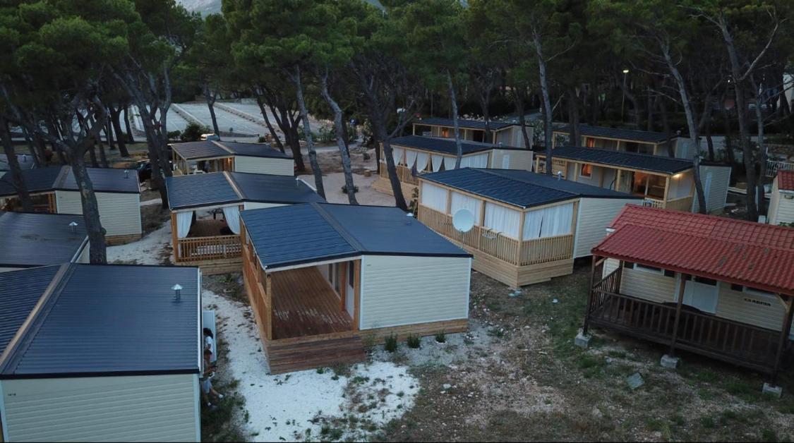 Oaza Mira Mobile Houses - Camp Basko Polje #Bestoffer Башка-Вода Екстер'єр фото